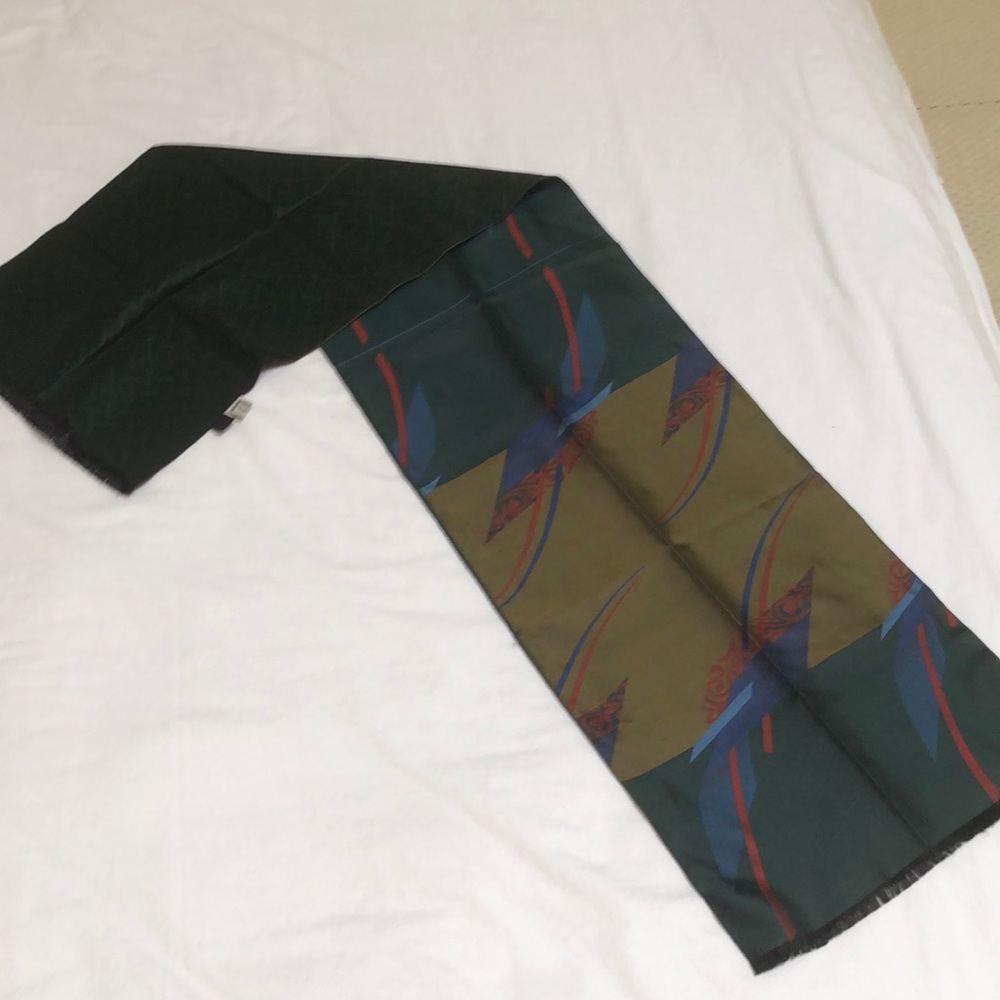 Gianni Versace men scarves . Never used. 100%Silk